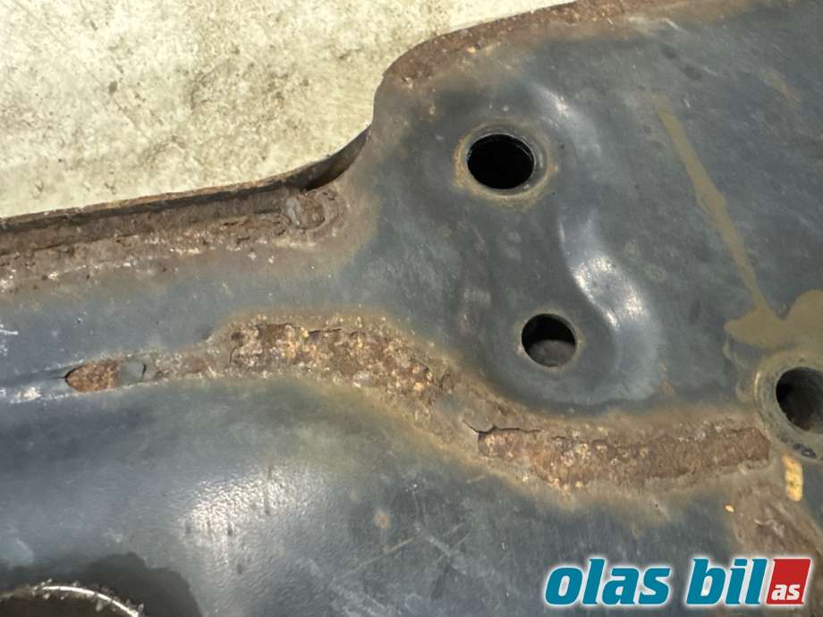 Travers foran hoved til VW Caddy 2015-2020 (Type III, Fase 3) (VOLKSWAGEN|)