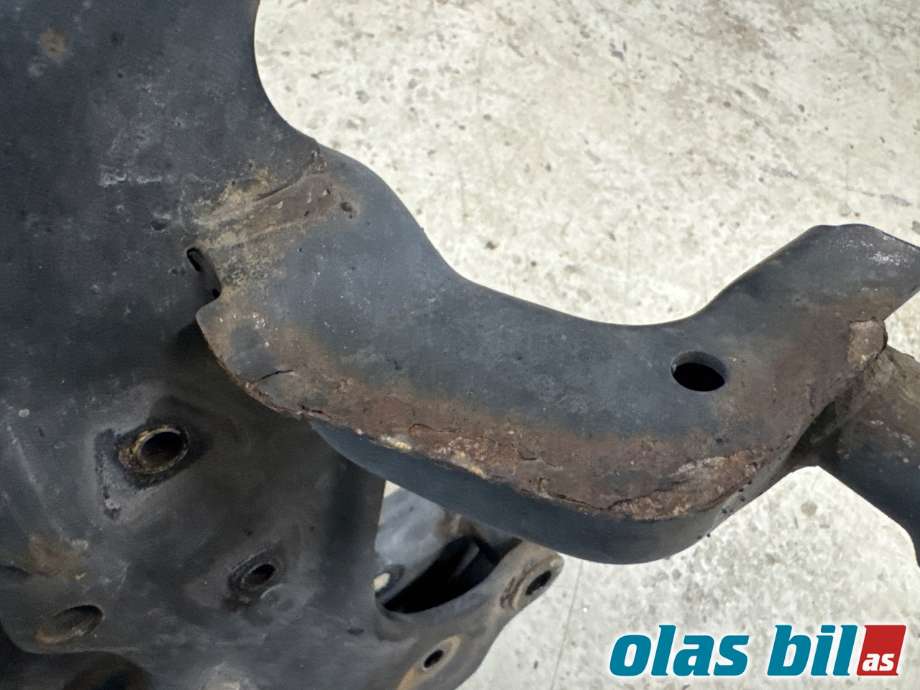 Travers foran hoved til VW Caddy 2015-2020 (Type III, Fase 3) (VOLKSWAGEN|)