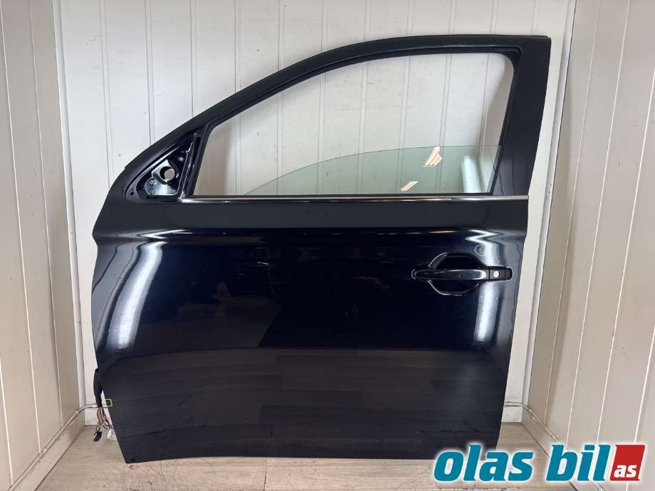 Dør venstre foran til Mitsubishi Outlander 2015-->> (Type III, Fase 2) (MITSUBISHI|5700B859|)
