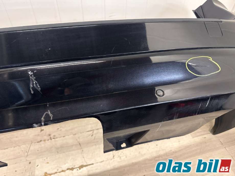 Støtfanger bak til Volvo V70 2007-2013 (Type III, Fase 1) (VOLVO|39884032|39883108|)