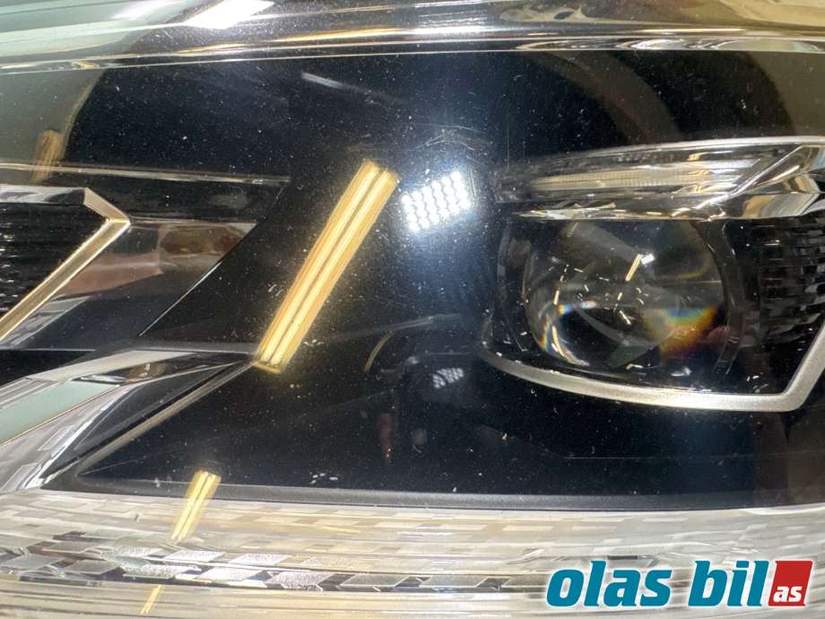 Frontlykt venstre halogen til VW Transporter / Caravelle 2019-->> (T6.1) (T6.1) (VOLKSWAGEN|7L1 941 773 A||7L1 941 035 D)