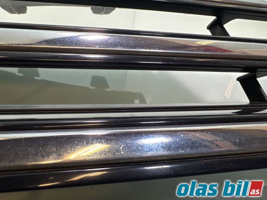 Grill til VW Passat 2011-2015 (B7) (B7) (VOLKSWAGEN|3AA 853 651|)