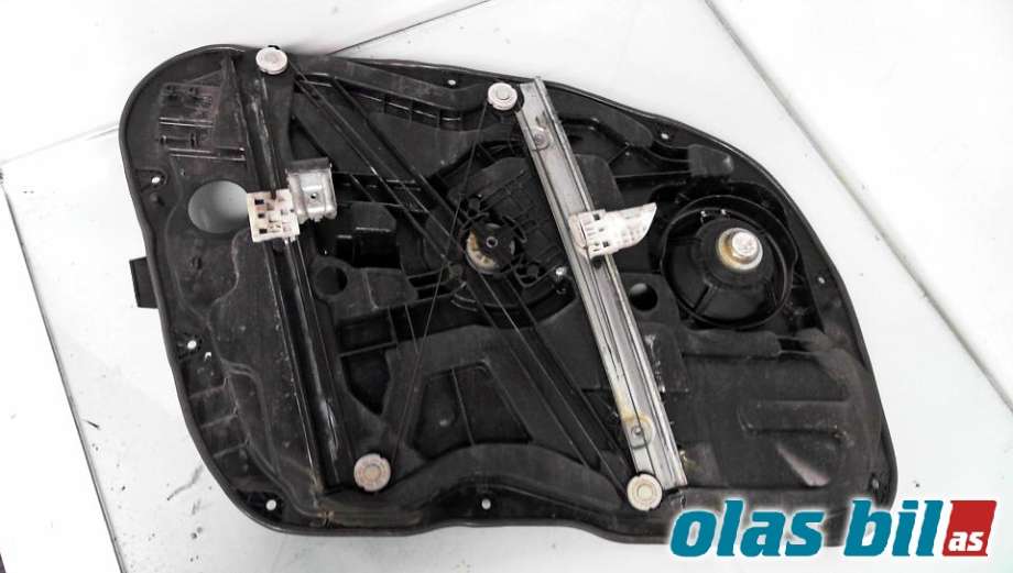 Ruteheis til Hyundai i40 2012-2017  (82481 3Z000|)