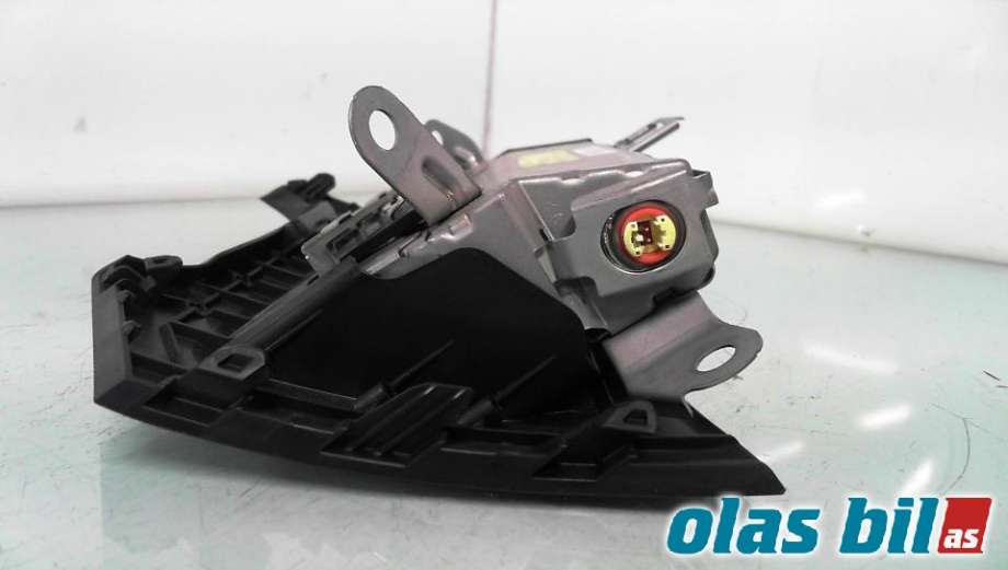 Airbag kne til Toyota Avensis 2009-2015 (Type III, Fase 1) (7390005030C0||2J0C91513M65)