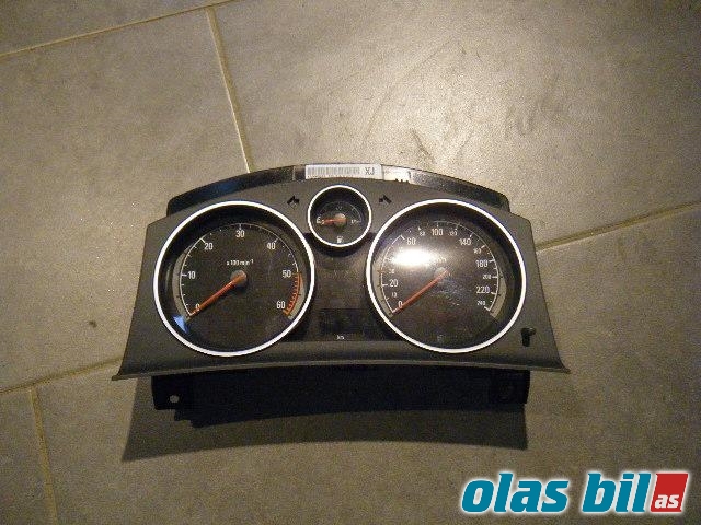 Instrumentpanel til Opel Astra H 2004-2009 (13225988||SW6.607 XJ)