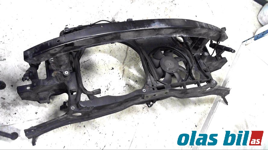 Frontplate til VW Passat 2001-2005 (B5,3BG) (B5,3BG) (3B0 805 594 BL|)