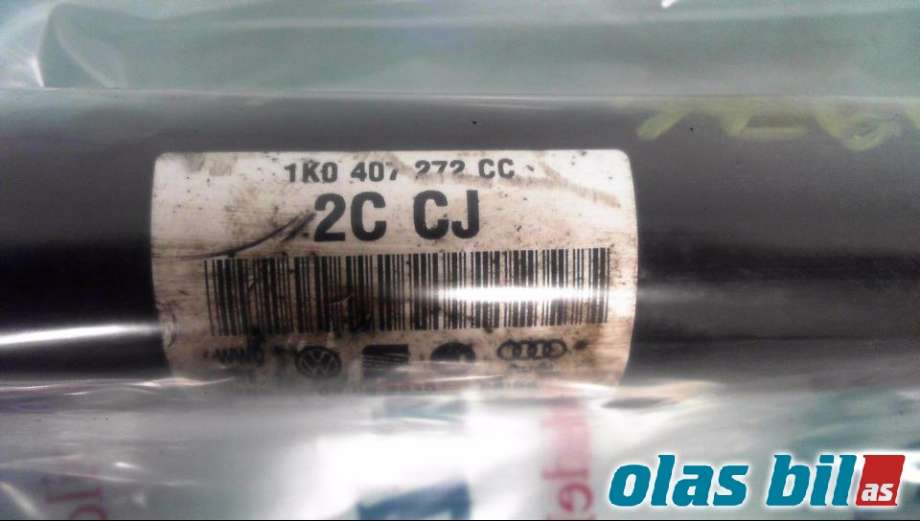 Drivaksel høyre foran til Audi A3 2009-2012 (Type II, Fase 2) (1K0;5Q0 407 272 FF||1K0 407 272 CC)
