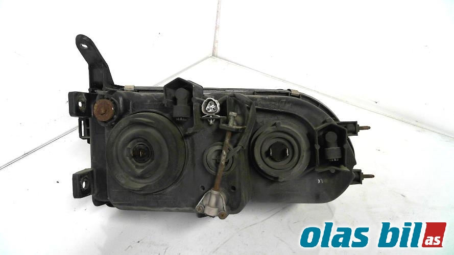 Frontlykt venstre halogen til Mitsubishi L400 1997-2002  (MR361279|)