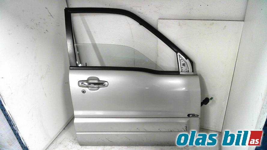 Dør høyre foran til Suzuki Grand Vitara 1998-2005 (Type II) (68001-65832|)