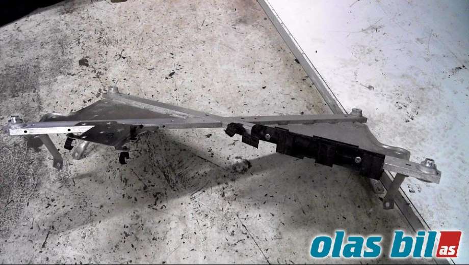 Travers bak til BMW i3 2013-2022  (9 20 6 879 520|)