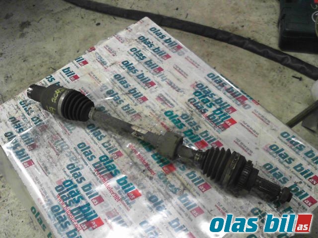 Drivaksel høyre foran til Subaru Justy 2003-2007 (Type III) (44101-80G20|)