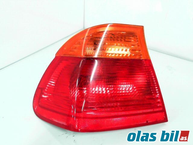 Baklykt venstre til BMW 3-Serie 1998-2005 (E46) (E46) (63 21 8 364 921|)