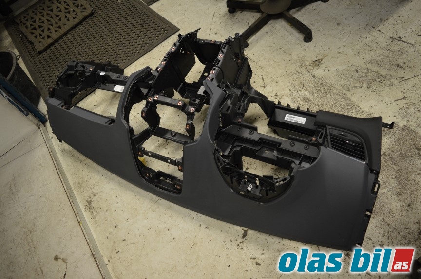 Dashbord til Opel Zafira Tourer 2012-2018 (13381058|)