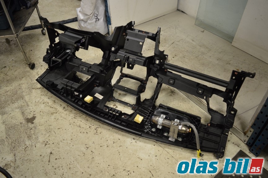 Dashbord til Opel Zafira Tourer 2012-2018 (13381058|)