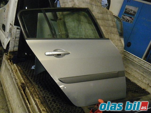 Dør høyre bak til Renault Megane 2003-2005 (Type II, Fase 1) (7751473734|)