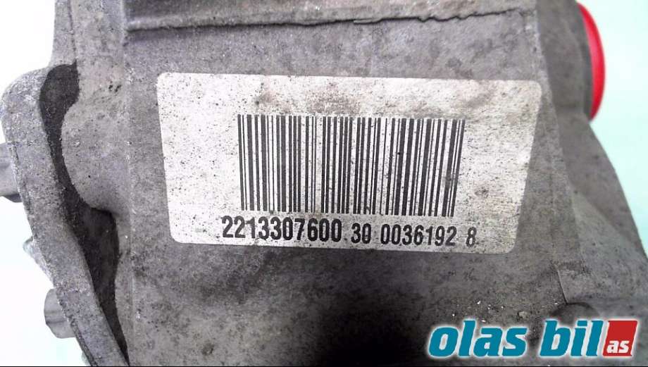 Kardang til Mercedes C-Klasse 2011-2014 (Fase 2) (W204) (W204) (A 221 330 76 00||A2213301302)