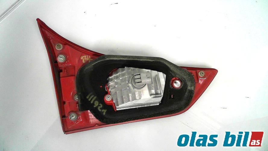 Baklykt høyre indre til Toyota Auris 2013-2015 (Type II, Fase 1)  (8158102500|)