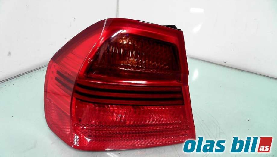 Baklykt venstre til BMW 3-Serie 2005-2011 (E90/E91/E92/E93) (E90/E91/E92/E93) (63 21 6 937 457|)