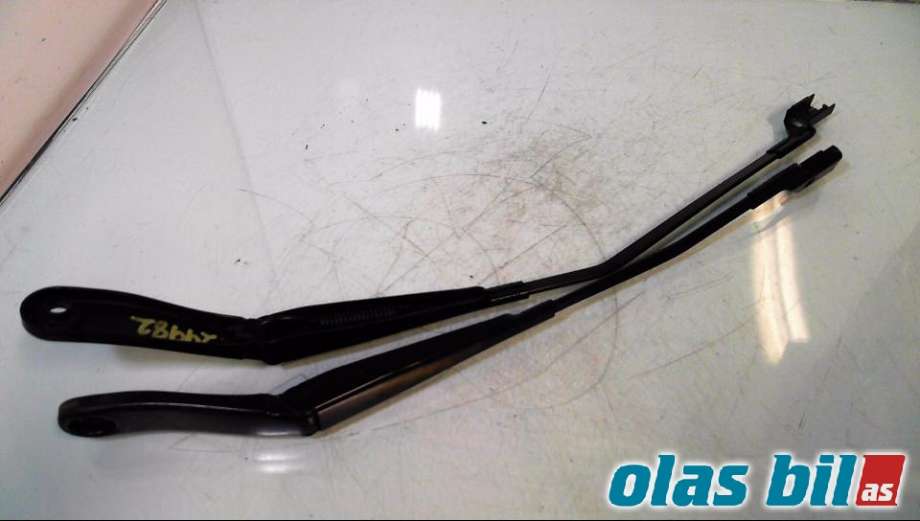 Viskerarmer frontrute til Volvo V60, 2010-2013 (Type I, Fase 1) (30753504;30753505)