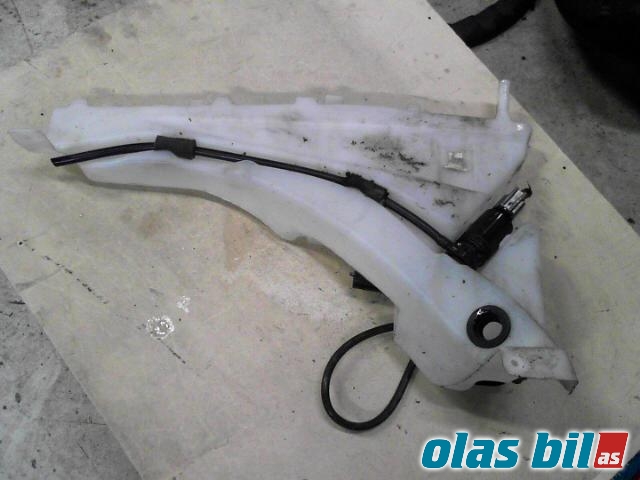 Spylertank til Volvo C30 2010-2012 (Fase 2) (31253149|)