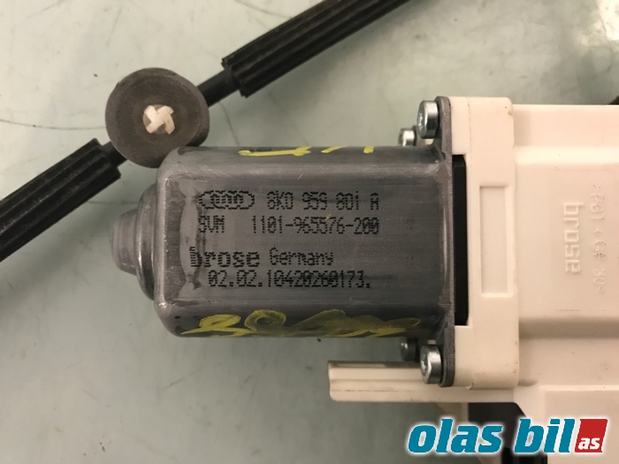 Ruteheis til Audi A5 2007-2016 (Type I)  (8T8 837 461 B||8T8 837 461)