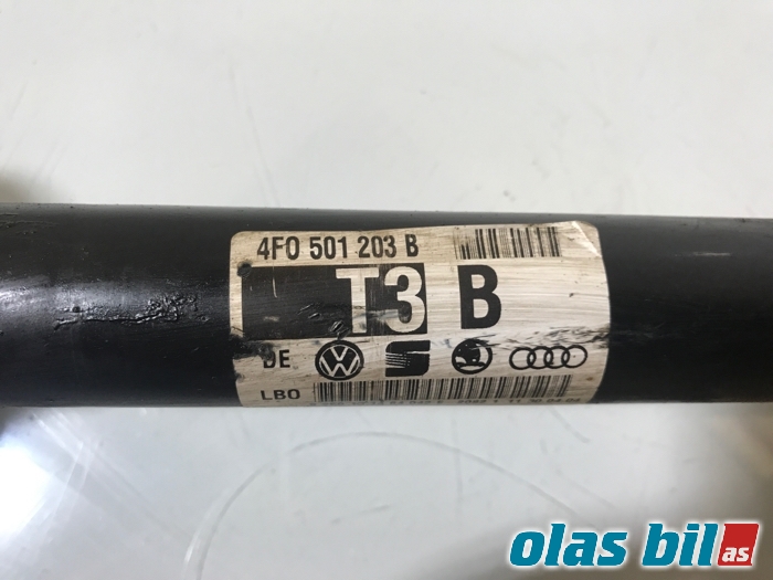 Drivaksel høyre bak til Audi A6 2005-2008 (Type III, Fase 1) (C6) (C6) (4F0 501 203 B|)