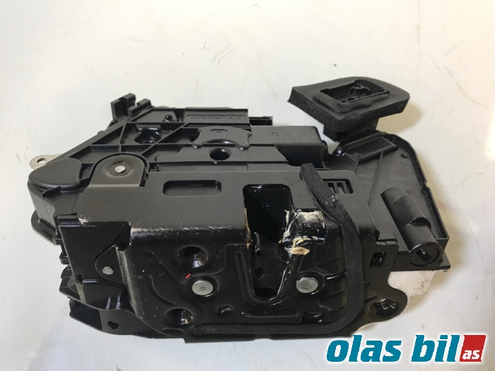 Låsekasse høyre til VW Golf VI 2008-2012  (5K1 837 016 B|)