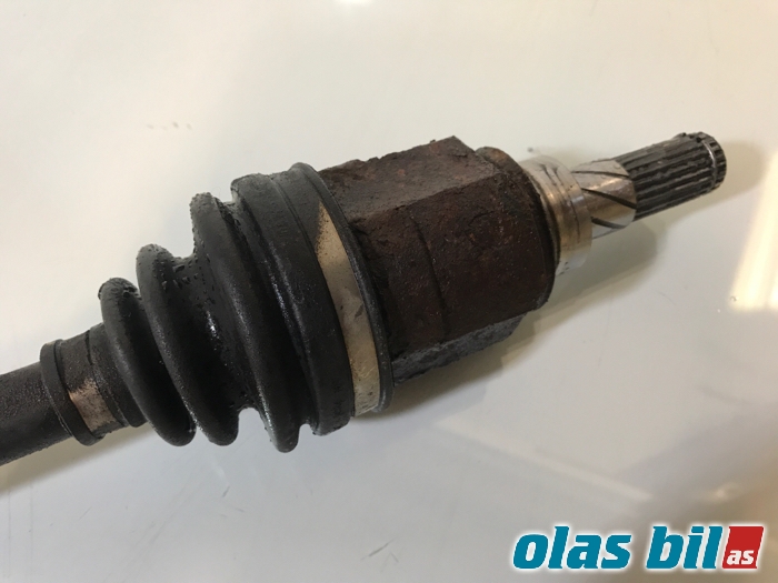 Drivaksel venstre bak til Nissan Qashqai 2007-2010 (Type I, Fase 1)  (39600JD60B|)