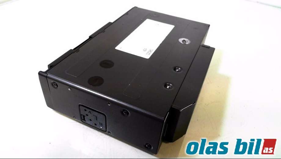 Bilstereo CD-veksler til Mercedes CLK 2002-2009 (C209) (C209) (A 203 870 33 89|)