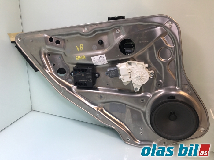 Ruteheis til Mercedes E-Klasse 2013-2016 (Fase 2) (W212) (W212) (A 212 730 17 79||A 204 820 05 42)