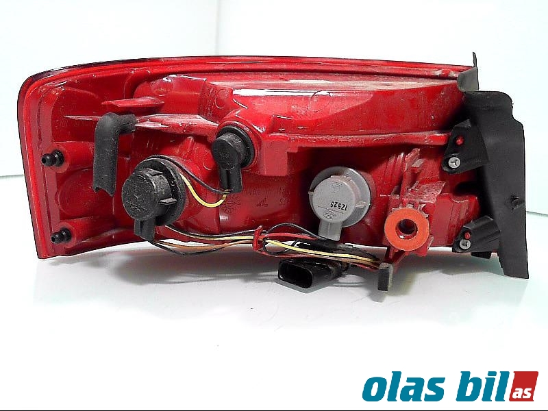 Baklykt høyre til Audi A5 2007-2016 (Type I)  (8T0 945 096|)