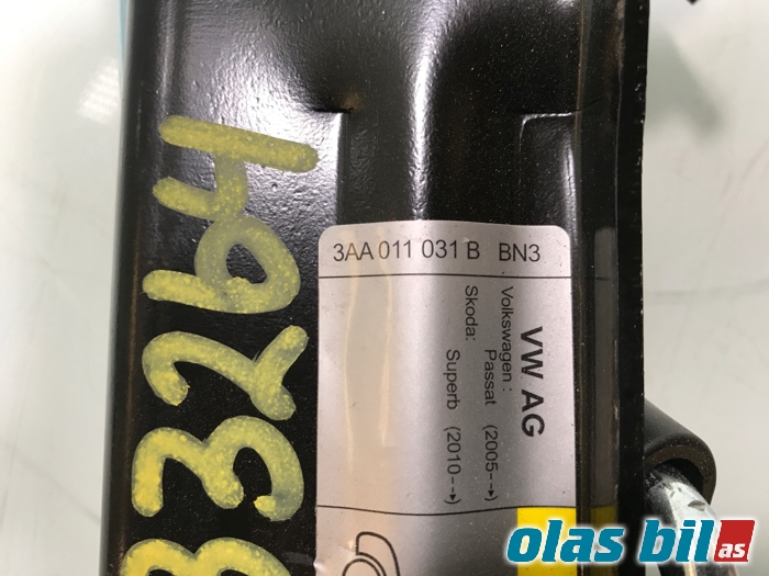 Jekk original til VW Passat 2011-2015 (B7) (B7) (3AA 011 031 B|)