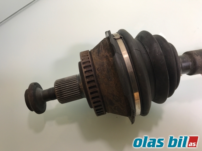 Drivaksel venstre foran til Audi A8 1995-2002 (Type I)  (4D0 407 271 K||4D0 407 271 H)