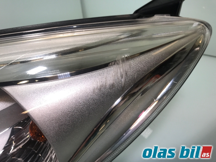 Frontlykt venstre halogen til Mazda 5 2011-2015 (Type II)  (CG16-51-041C|)