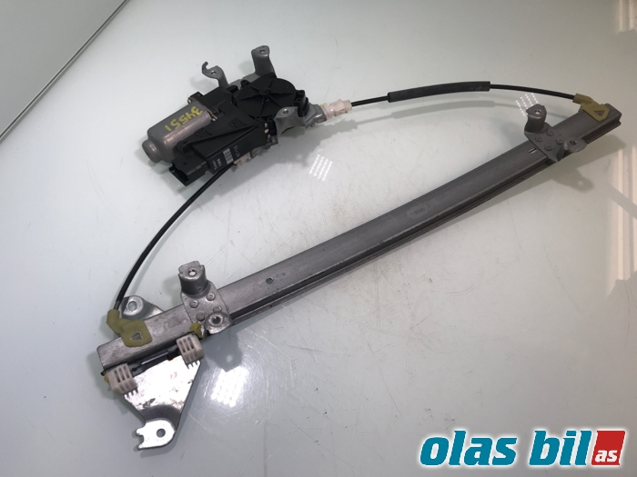 Ruteheis til Nissan Pathfinder 2005-2010 (Fase 1) (R51) (R51) (80701EB30C||80701EB30B)