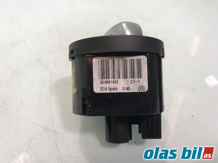 Bryter lys til VW Passat 2011-2015 (B7) (B7) (3C8 941 431|)