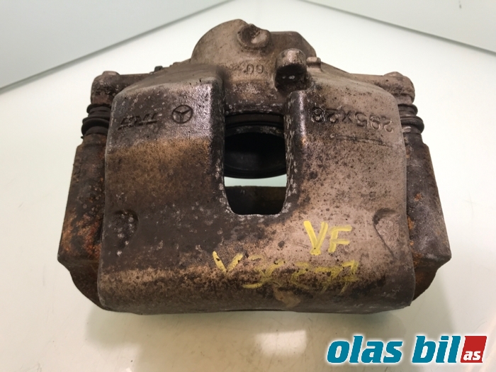 Bremsecaliper venstre foran til Mercedes E-Klasse 2013-2016 (Fase 2) (W212) (W212) (A 204 421 23 81|)