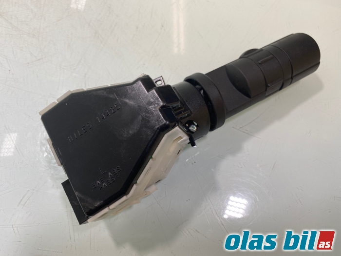 Bryter blink til Nissan Qashqai 2007-2010 (Type I, Fase 1)  (25540JD03A|)