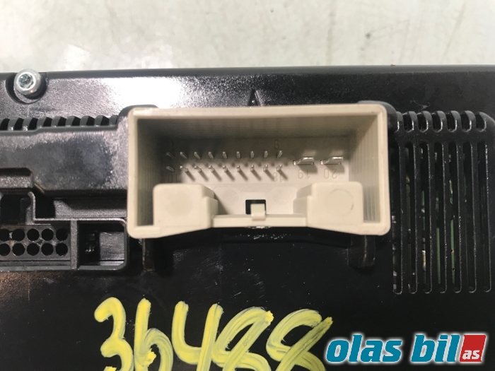 Varmeapparat betjening til VW Touran 2010-2015 (Type I, Fase 3)  (5K0 907 044 HD||5K0 907 044 FA)