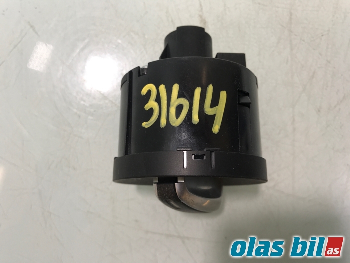 Bryter lys til VW CC 2008-2012 (PASSAT CC) (PASSAT CC) (3C8 941 431 A|)