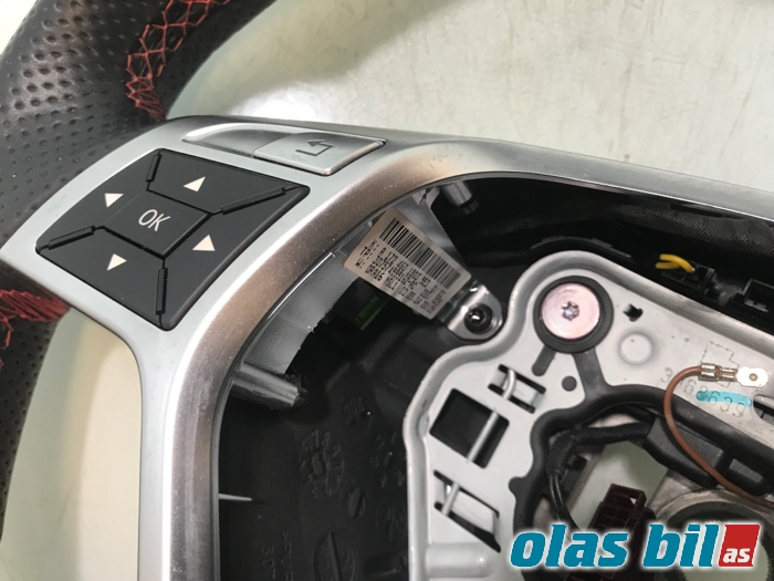 Ratt til Mercedes GLA 2014-2020 (X156) (X156) (A 172 460 83 03||A 172 460 18 03)