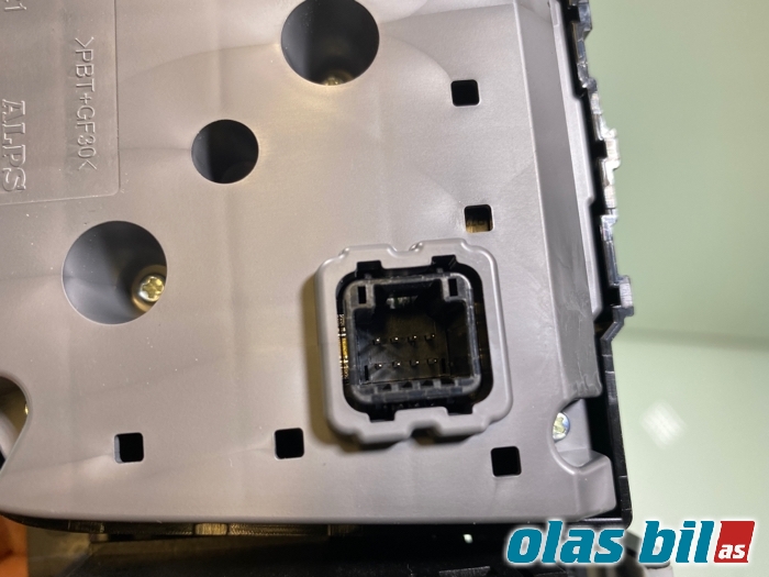 Bryter diverse til Mazda 3 2016-2019 (Type III, Fase 2)  (GMJ6-66-CM0A||GMJ6 66 CM0 A)