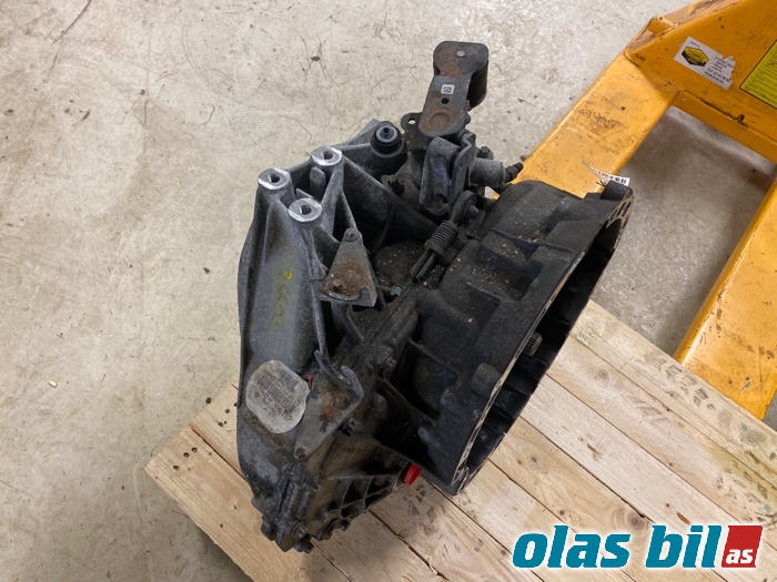 Girkasse manuell 6-trinn til Mercedes B-Klasse 2011-2018 (W246) (W246) (A 246 360 12 00|)