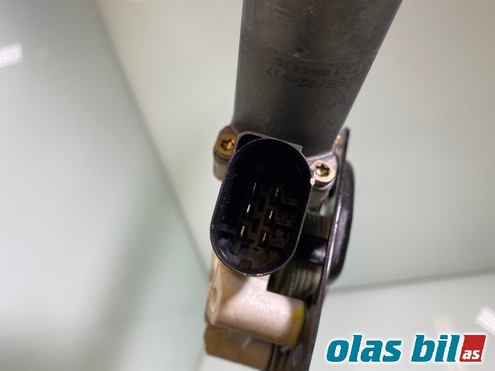 Ruteheis til BMW 5-Serie 2003-2010 (E60/E61) (E60/E61) (51 35 7 184 745||6 922 319)