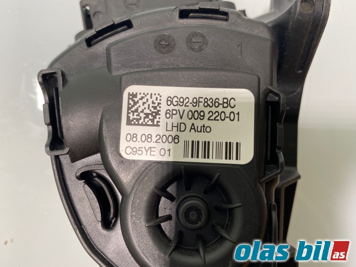 Pedal gass til Volvo S80 2006-2013 (Type II, Fase 1)  (31329058||6G92-9F836-BC)