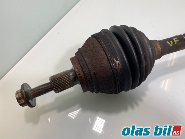 Drivaksel venstre foran til VW Golf VII 2012-2017 (Fase 1)  (5Q0 407 271 H|)