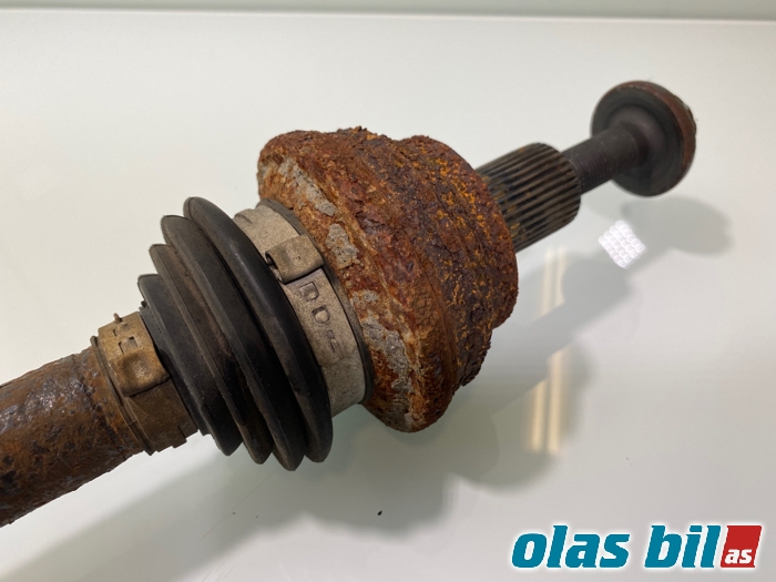 Drivaksel venstre bak til VW Golf VII 2012-2017 (Fase 1) (5Q0 501 203 A|)