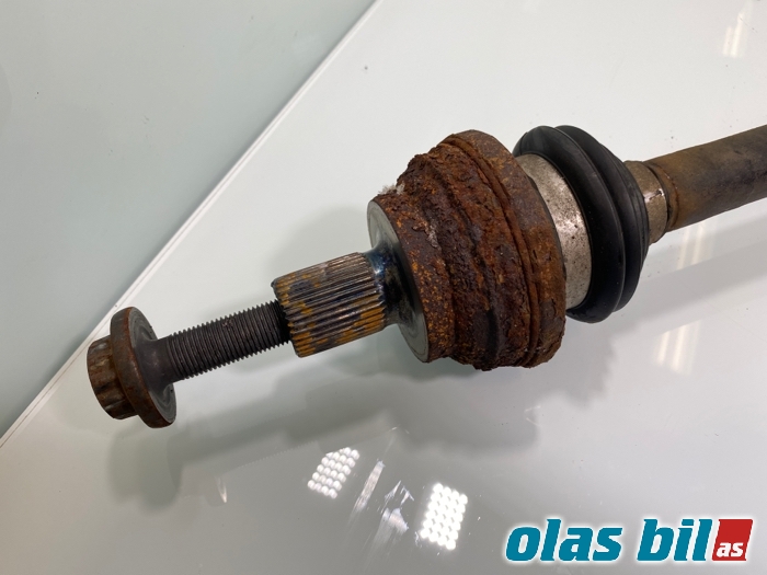Drivaksel høyre bak til VW Golf VII 2012-2017 (Fase 1) (5Q0 501 204 A|)