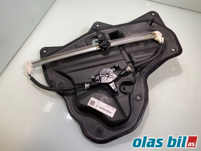 Ruteheis til Mazda 3 2016-2019 (Type III, Fase 2)  (BHN9-73-590A||BHN97397X)