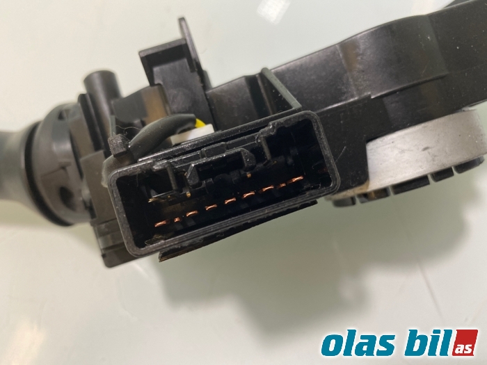 Bryter blink til Toyota Hilux 2006-2011  (8414052171|)